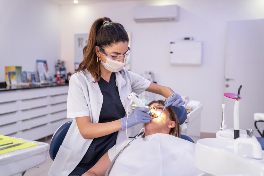 When Is It Okay To Have A Root Canal Done By A General Dentist