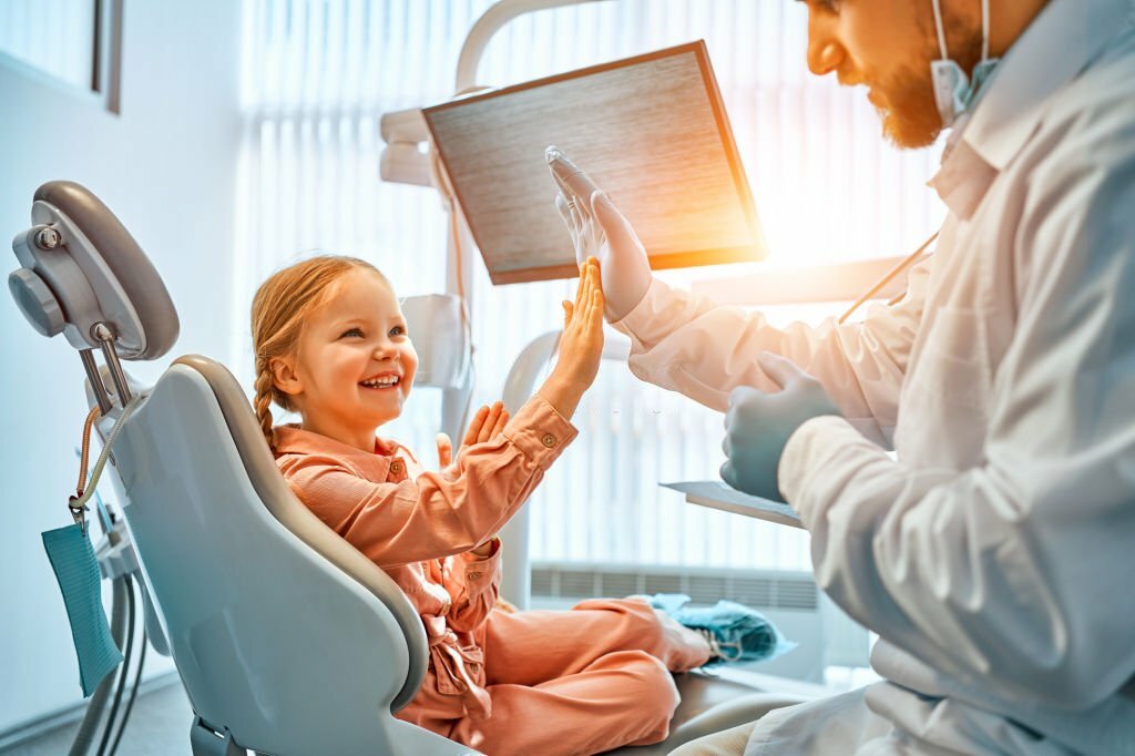 The Ultimate Guide To Finding The Best Pediatric Dentist & Orthodontist_FI